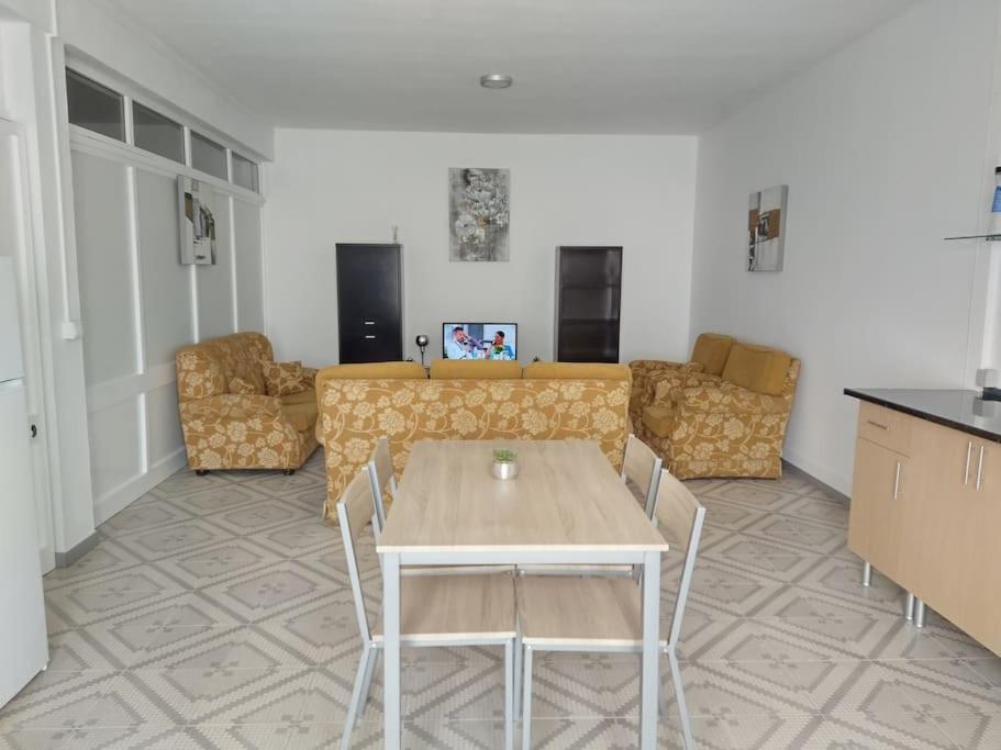 Rua De Baixo Apartments Calheta  Экстерьер фото